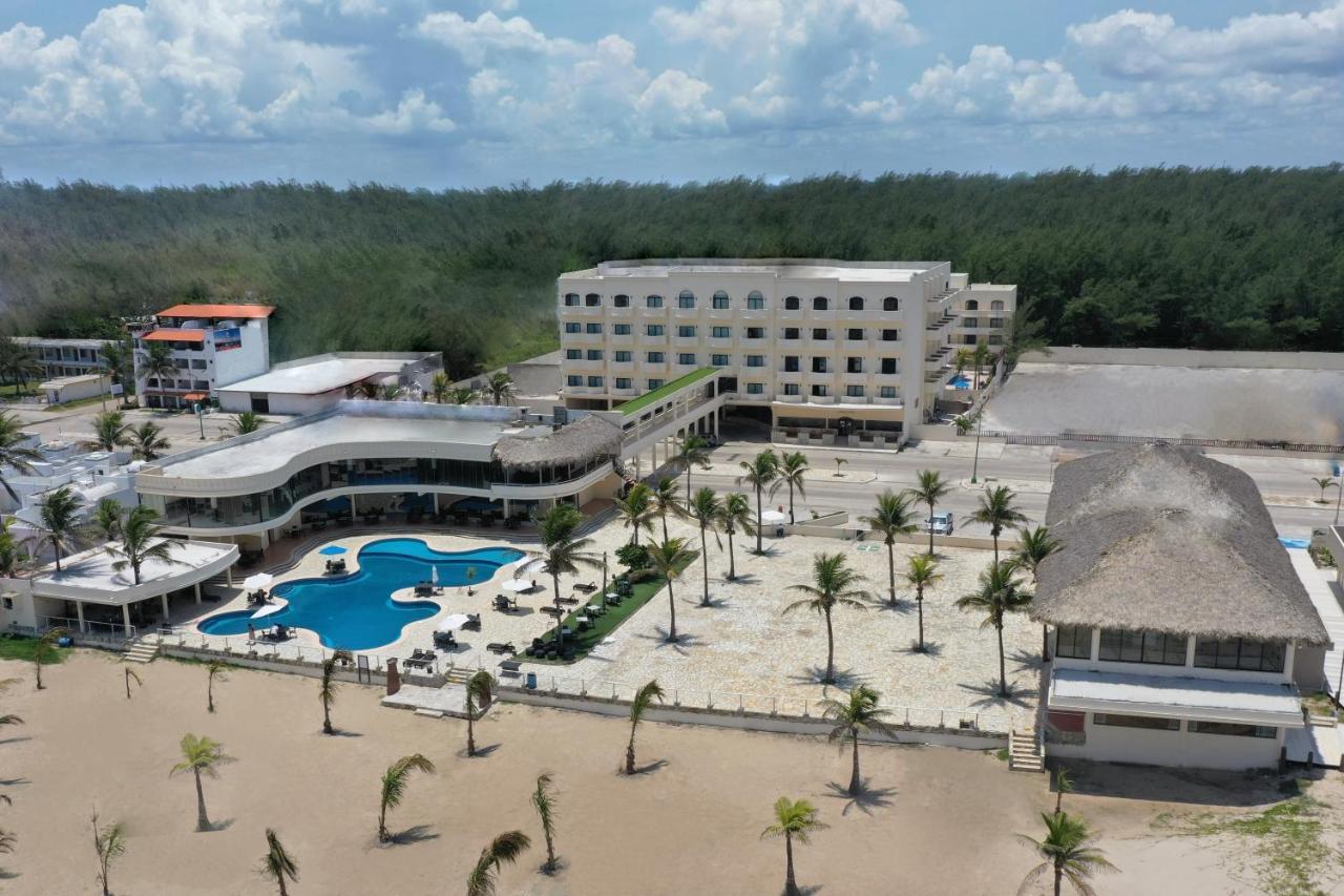 Hotel Arenas Del Mar Resort تامبيكو المظهر الخارجي الصورة